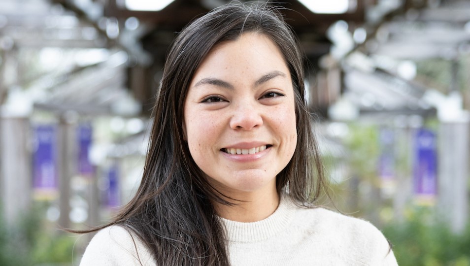 Dr. Monica Yndo