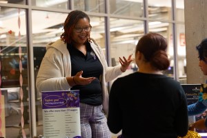 A student at a transfer event