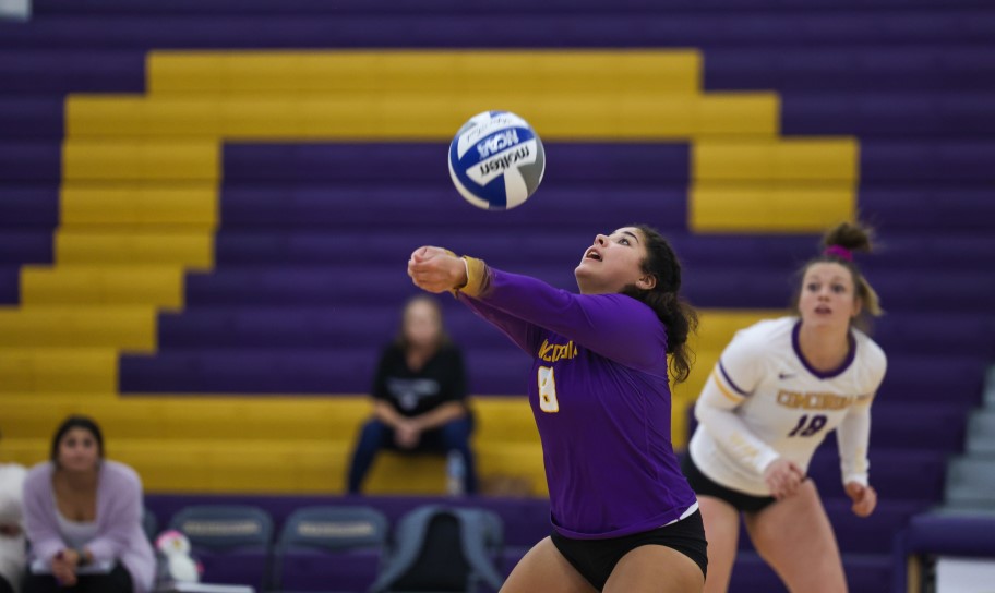 CTX volleyball player 