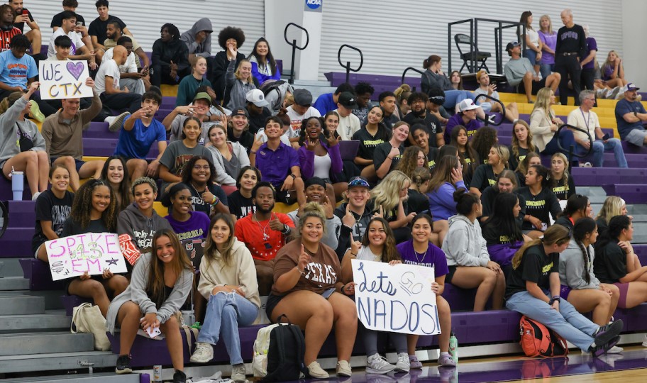 CTX students at a game